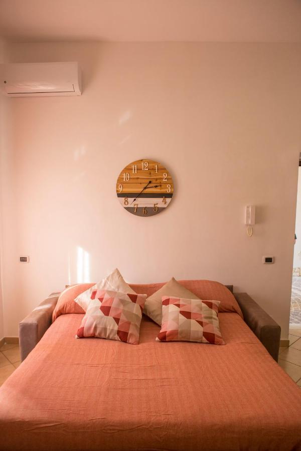 Airport House Apartment Naples Exterior photo