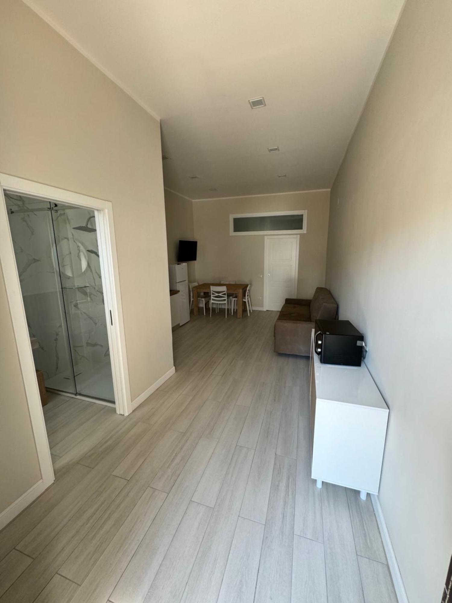 Airport House Apartment Naples Exterior photo