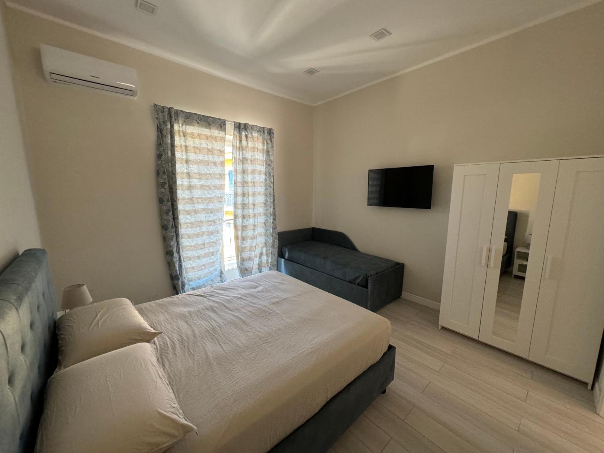 Airport House Apartment Naples Exterior photo